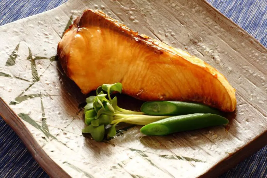 ブリのお刺身を液体急速冷凍！ブログ米田工機液体急速凍結機