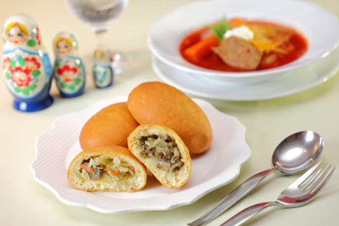 ロシアで知らない人はいない!?ロシア料理「ゴドノフ」日本１号店が丸の内にオープンことりっぷ