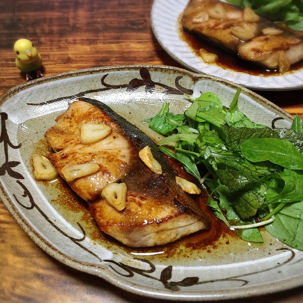 シンプルに ブリのオリーブオイル焼き