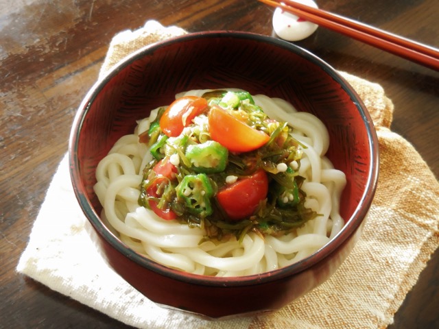 わかめとおくらとめかぶのポン酢和え