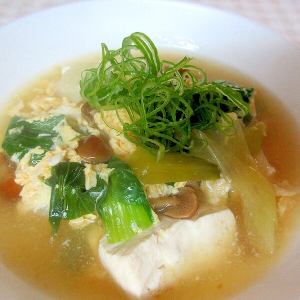 キャベツとねぎの卵スープ