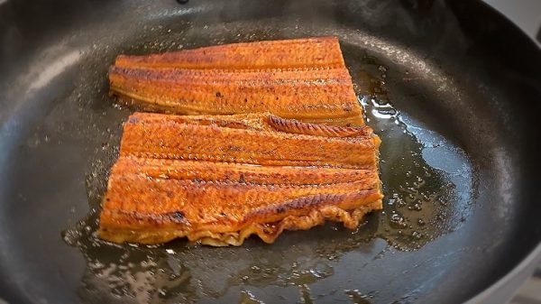 50年続く秘伝の味」スーパーの“蒲焼き”がひと工夫で“本格うな丼” 有名店の技SASARUささる