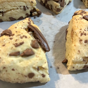 スコーンのおすすめ食べ方！ 〜 ほのかな甘味が引きたつしょっぱい系のおかずはがゆうおやつ工房