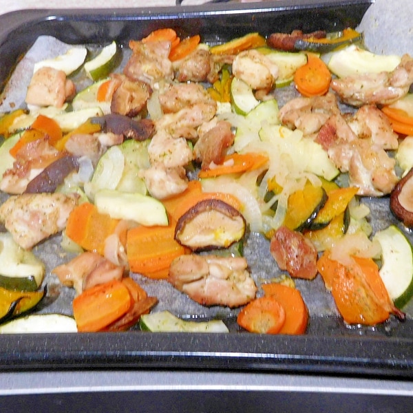 基本からアレンジまで！思わずつくりたくなる「鶏肉 野菜 オーブン焼き」のレシピ集クックパッド