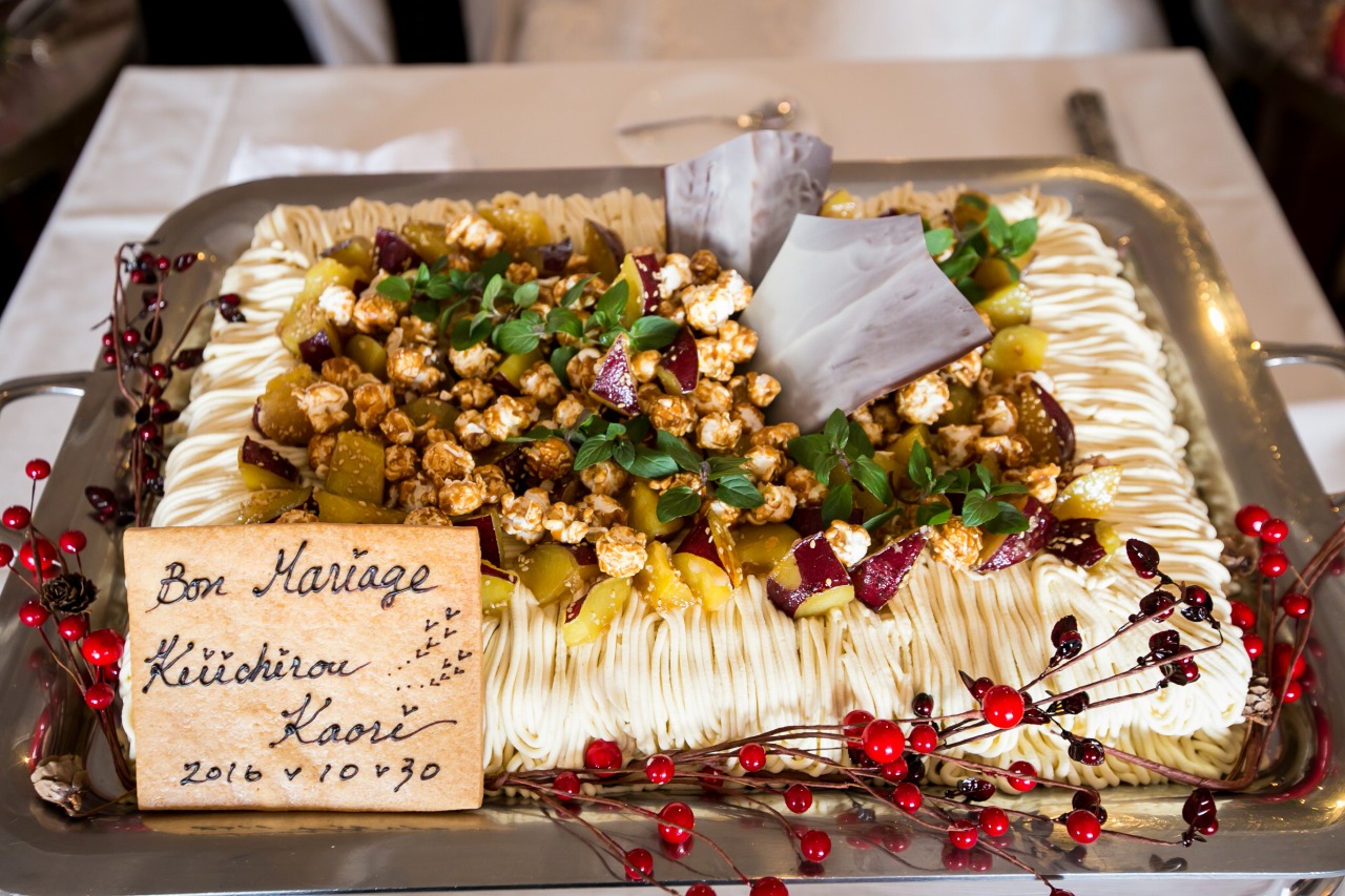 世界で愛される 本格スイーツを創るパティシエによるウエディングケーキ - 徳島の結婚式場 パークウエストン PARKWESTON