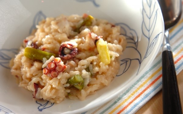 食感楽しむもち玄米」のきのこリゾットレシピはくばく