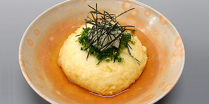 おぼろ豆腐のとろとろ湯葉きのこあんかけ