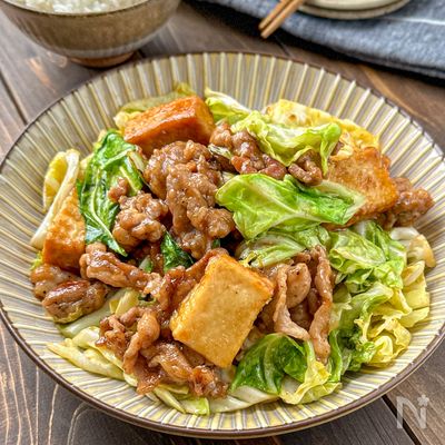 簡単☆厚揚げと豚肉とレタスの和風炒め
