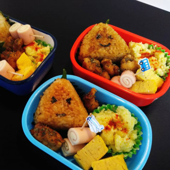 子供弁当おにぎり mari＊yuakitoSnapdish スナップディッシュID:DzSyXa