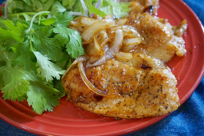 パクチーの花は食べられるか。 : 日本でタイメシ ときどき ＊＊＊