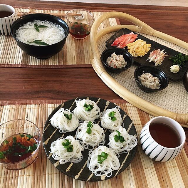 子供人気!動画あり 食べ飽きた?そうめんの盛り付け方 パターン ＆ 簡単アレンジでマンネリ防止さぼてんさんの生活手帳 盛り付け ・飾り切りは誰でもできる無料の贅沢