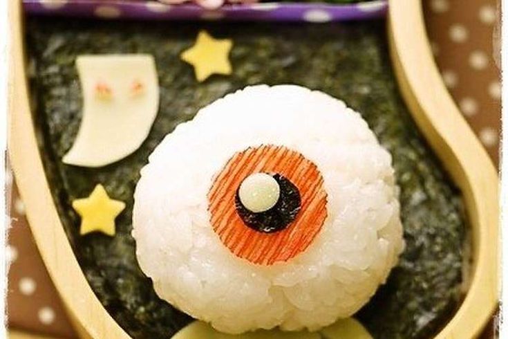 ハロウィンに♪目玉おにぎりと塩昆布文字 by chisa−riクックパッド簡単おいしいみんなのレシピが392万品