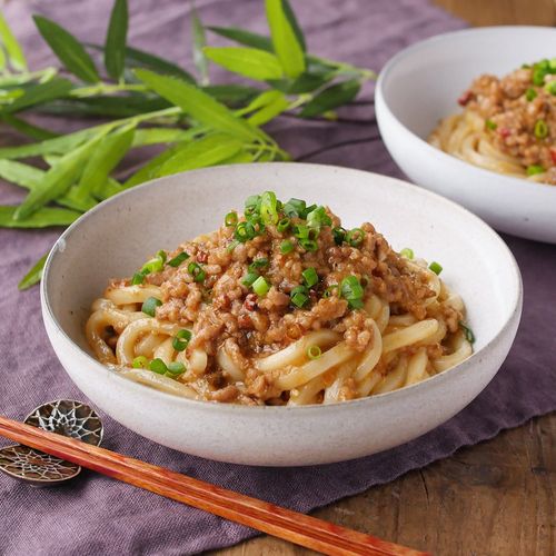 温玉のせ！ごぼう香る肉みそうどんヤオコーレシピ by Cooking Support