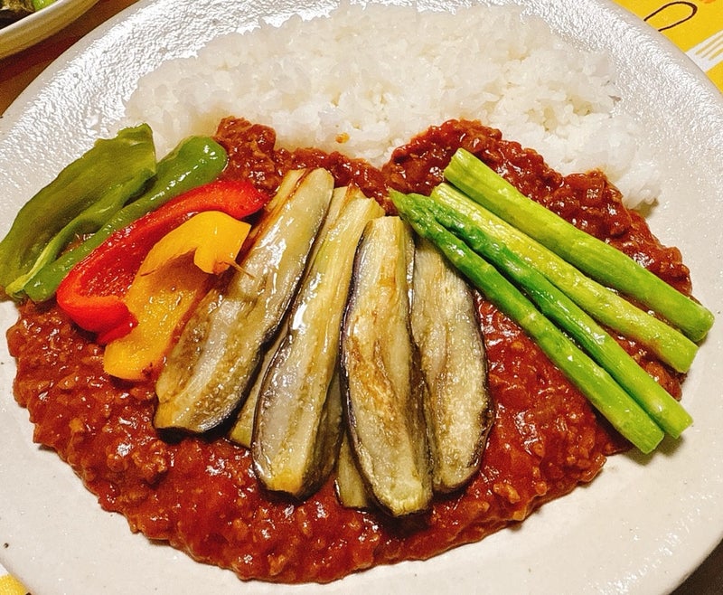 ナス・パプリカ・ズッキーニ入り「夏野菜のトマトカレー」を松屋で食べてみた - GIGAZINE