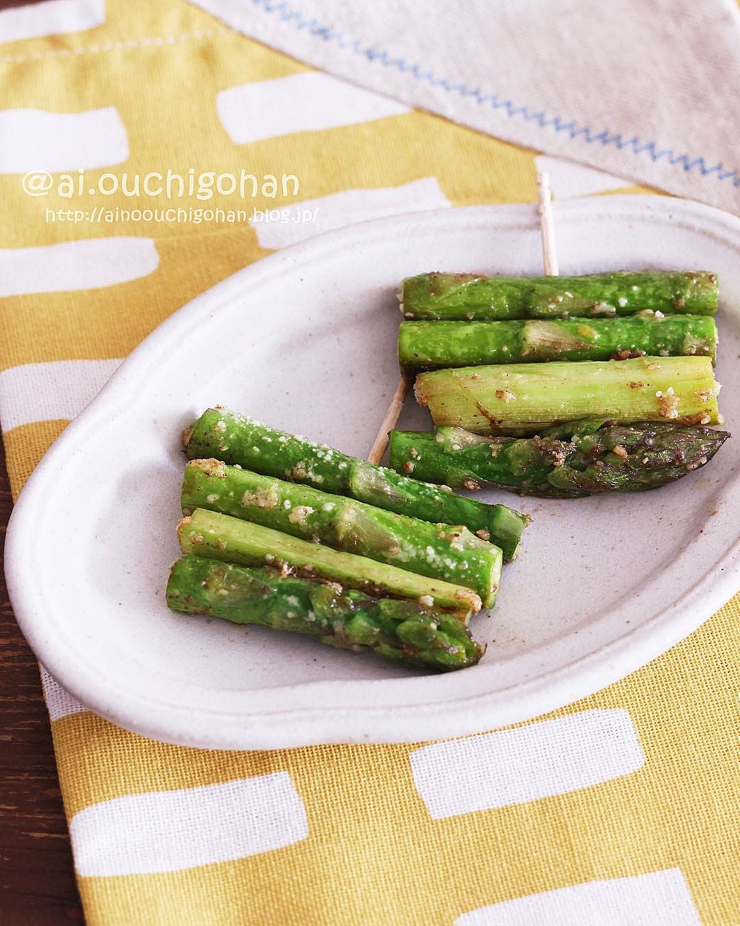 ⁡, 子どもの日に！, お弁当のおかずにも♡, ⁡, ⁡, ｡o♡o｡+｡o♡o｡+｡o♡o｡, ⁡, アスパラガスのつくね巻き, ⁡,｡o♡o｡+｡o♡o｡+｡o♡o｡, ⁡, ⁡, レシピ 松野文枝さん, , ⁡, 細めのアスパラに、, お肉を巻き巻き。, ⁡,お弁当にもおすすめなので、, ぜひ作ってみてくださいね。, ⁡, ⁡, ⁡, レシピは子どもの食育ラボへ！, ⁡, ⁡,