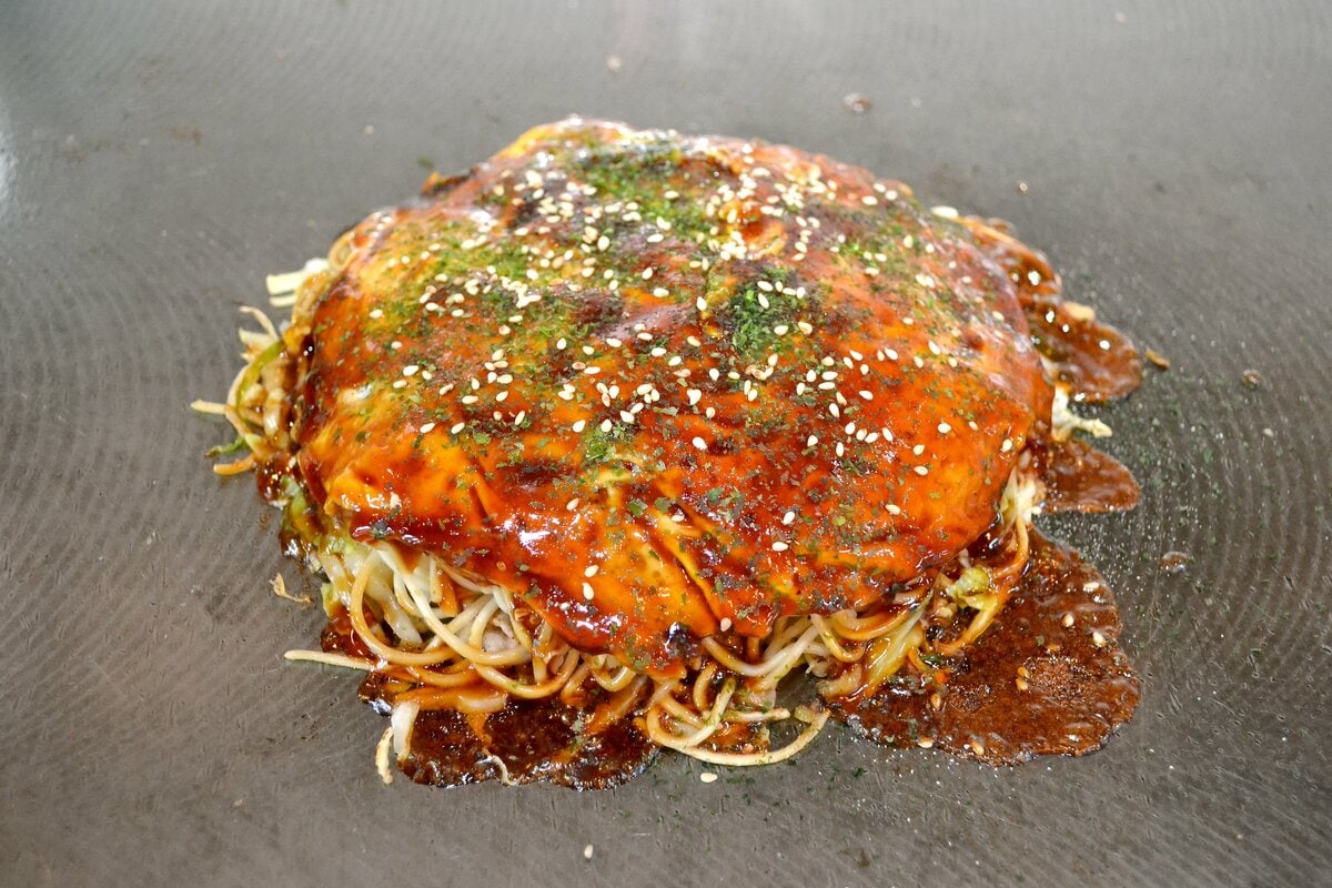 選べる枚数 広島 ほり川 お好み焼きそば 豚肉 イカ天 卵 ほり川お好みソース 青のり付き広島焼 粉もの お好み焼きセット アニメ モデル注文後 手焼き 急速冷凍 真空パック レンジ調理 ふんわり