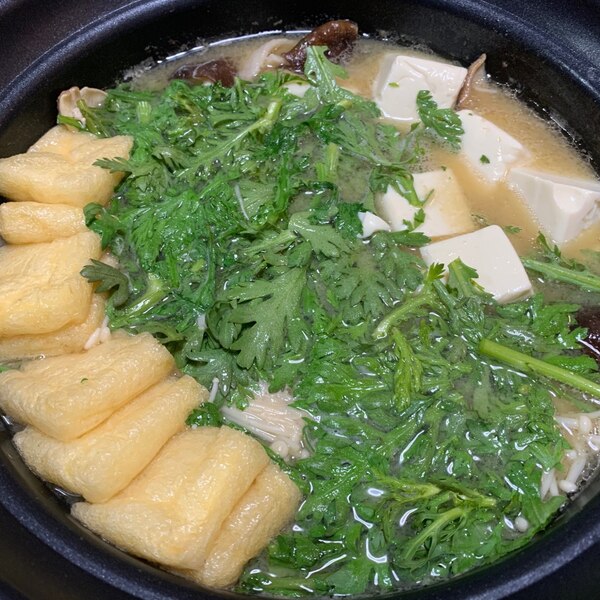 春菊の鍋レシピ」13選大人の味と香りが絶品レシピサイトNadia