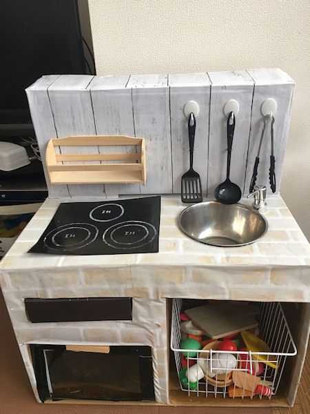 ダイソー 超簡単！”段ボールストッカー”の作り方サンキュ！STYLE