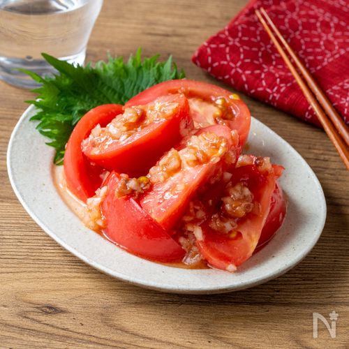 トマトの大量消費！皮もそのまま煮込むだけ！生のトマトで作る濃厚なトマトソース rii- エキスパート - Yahoo!ニュース