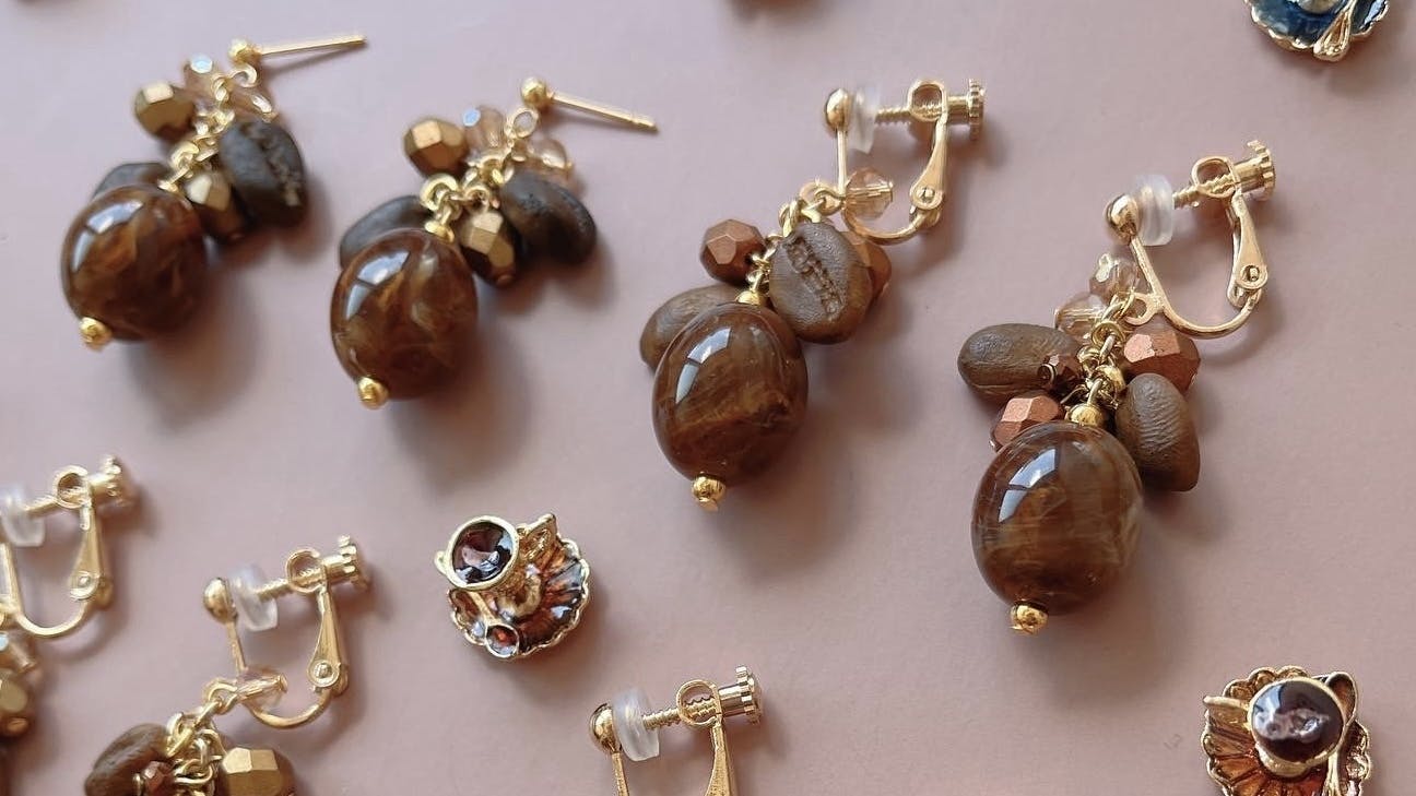 PARTS CLUB onlineの「父の日」特集。お父さんへのプレゼントとしてハンドメイドアクセサリーのレシピをご紹介。株式会社エンドレスのプレスリリース