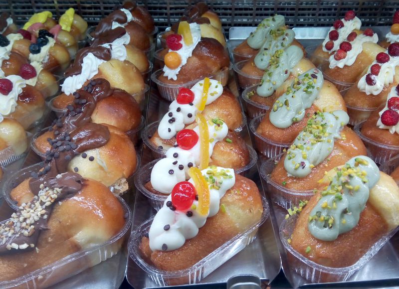 スイーツで海外旅行気分！世界のおやつやティータイム事情とは？スイーツマガジン