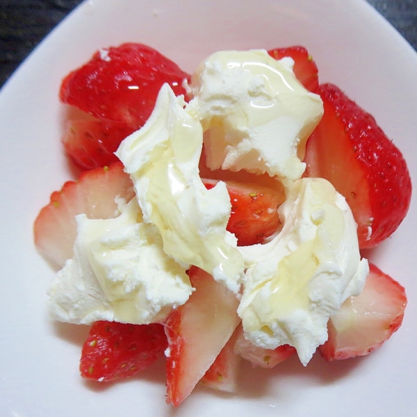 町村農場クリームチーズ いちご有機野菜 通販 Ｏｉｓｉｘ おいしっくす