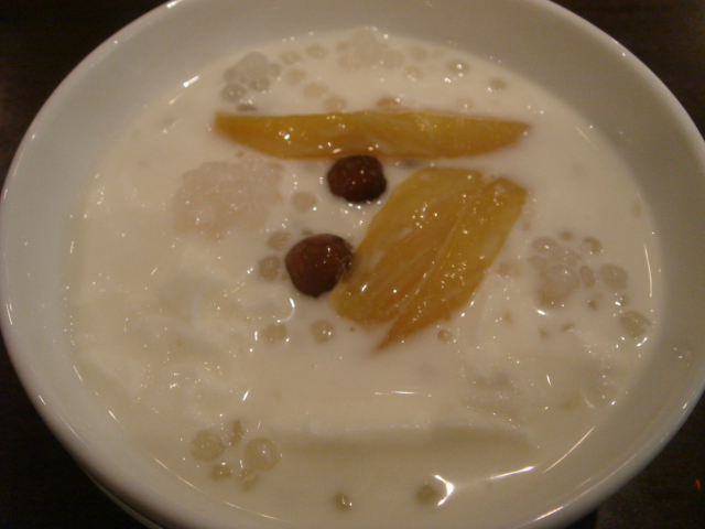 穴場街中華かを支える看板娘たちグルメ食べ歩き町中華TikTok