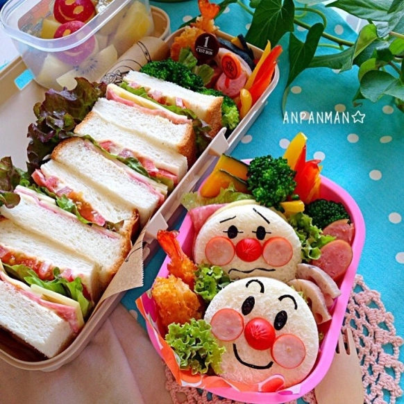 かわいいお弁当と手作りパンケーキの魅力お弁当＆お菓子作りの楽しさ