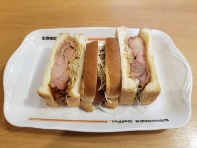 コメダ珈琲店「コメ醤チキンカツパン」発売、スパイシーなジャンに唐辛子、ガツンとニンニク、フルーティな甘みも食品産業新聞社ニュースWEB