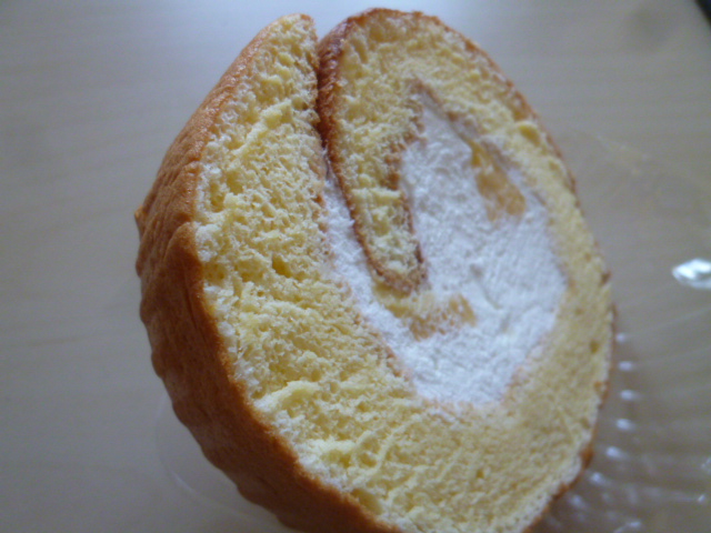 シャトレーゼうみたて卵のふんわり厚切りロール賞味期限は？食べチョイス