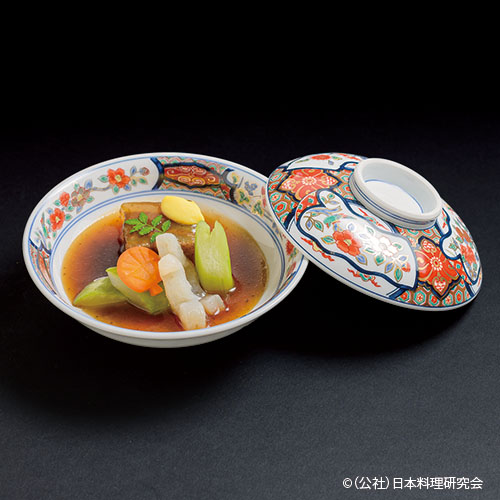 冬の煮ものの代表選手。大根を上手に柔らかく炊くコツをマスターしましょう