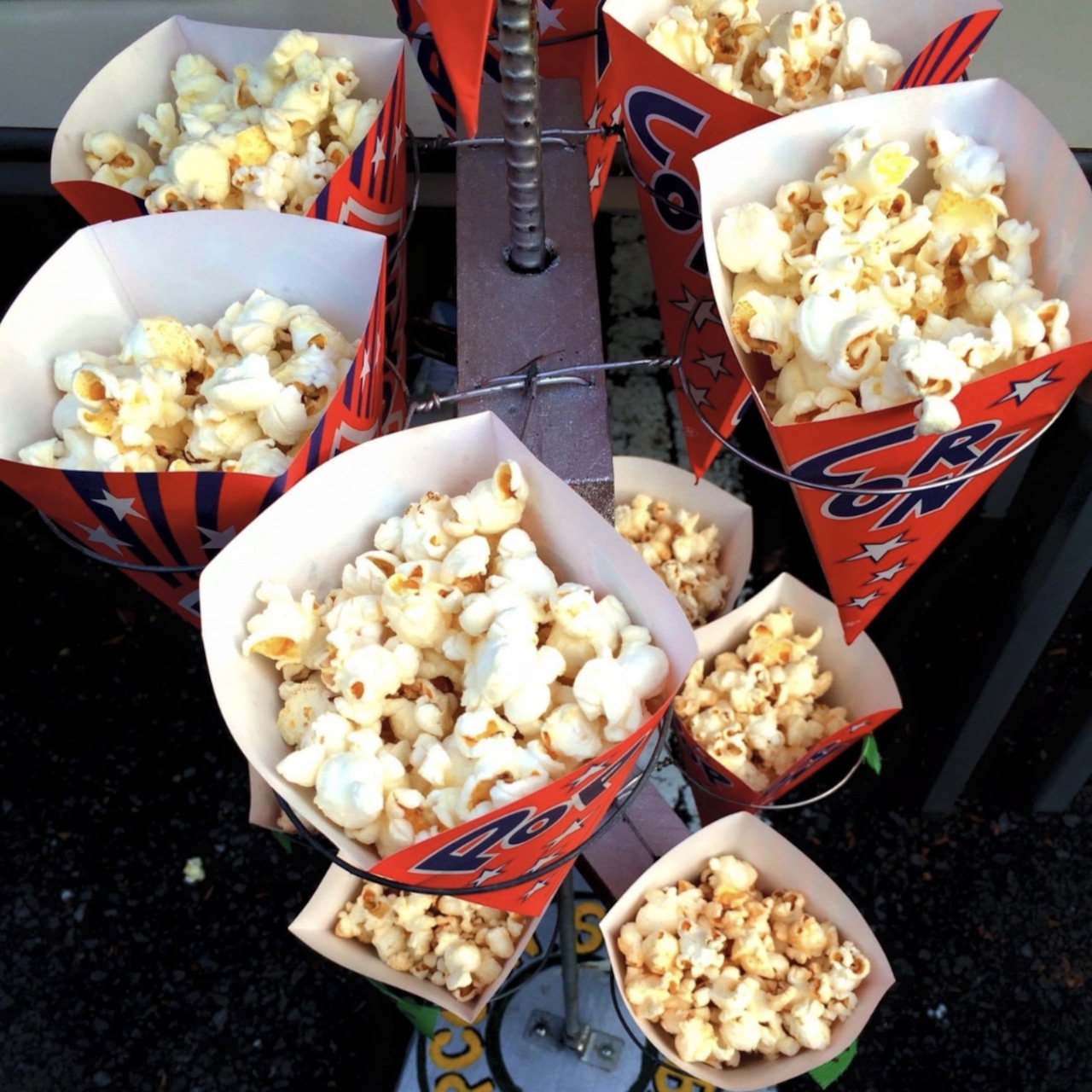 ネオンサイン LED 「シネマ」ポップコーンペーパーボックスドリンクネオンサイン シネマ 壁装飾 映画フィルムルーム ホーム調光可能 特大LEDライト ネオンサイン メタル 看板 ポップコーン Popcorn Theater 映画 居酒屋 喫茶店 カフェ 映画館 Cinema CafeBar Pub Club