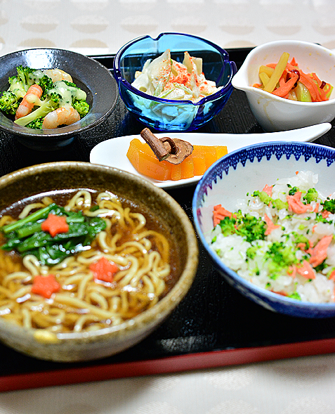 夕食 醤油らーめん・焼き餃子・たまご炒飯: THE LAST SASURAI ～自炊ニストの食卓～