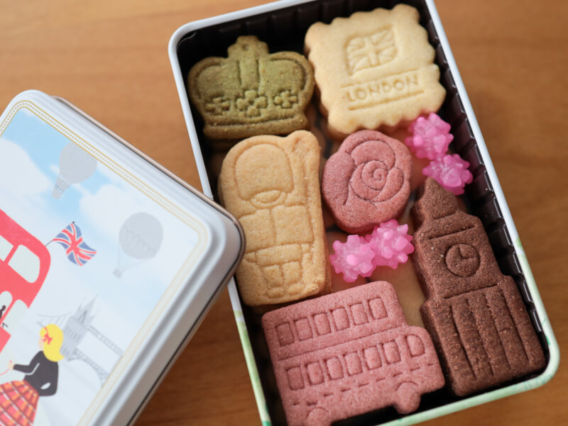 WORK クッキー缶のイラスト制作 - イラストレーターズ通信