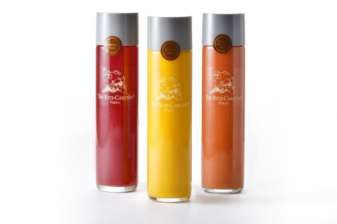 リッツ・カールトン東京45階 「Herlitage By Kei Kobayashi」 お土産 「栗とチョコレートのテリーヌ」✨💗✨お料理はひとつ前のpostです ✨担当さんから とっても美味しいと 伺ってはおりましたが‥✨ 感動の美味しさに わくわくの ティータイムとなりました