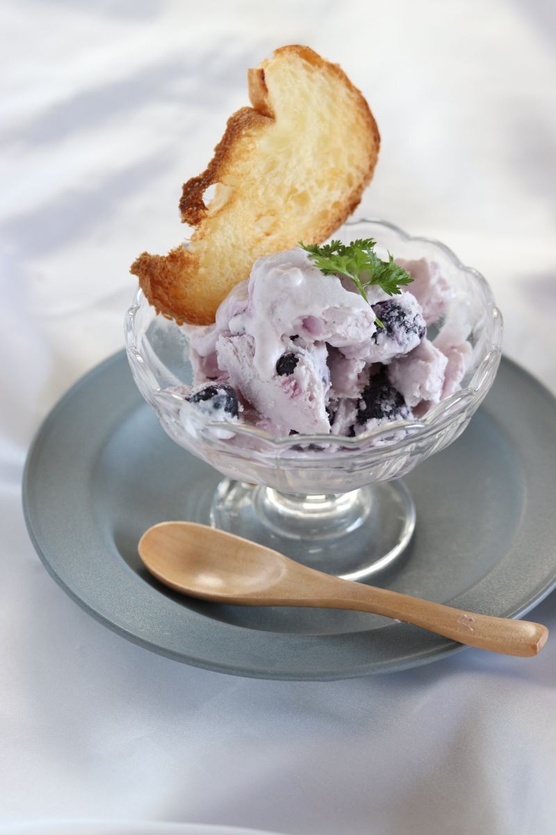 低糖質・ダイエット 材料3つ❣️ブルーベリーヨーグルトアイスの作り方簡単レシピダイエットスイーツヘルシースイーツ