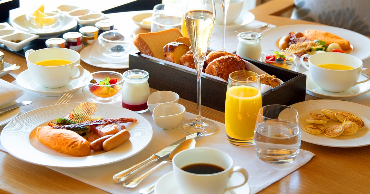 ザ・リッツ・カールトン京都 -朝食付き ピエール・エルメ・パリのクロワッサンを朝食で - デラックス 町側または中庭側-宿泊予約は 一休.com