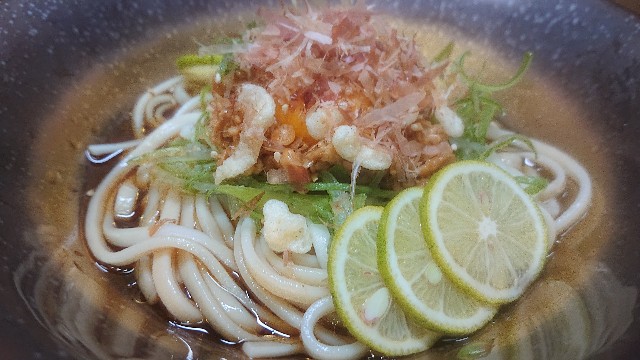 簡単すぎ！5分で出来る！ぶっかけうどん♪ by bichomakiクックパッド簡単おいしいみんなのレシピが392万品