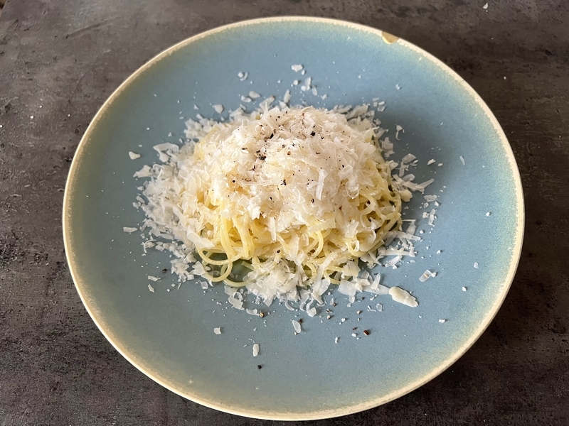 パルミジャーノレッジャーノのクリームパスタ