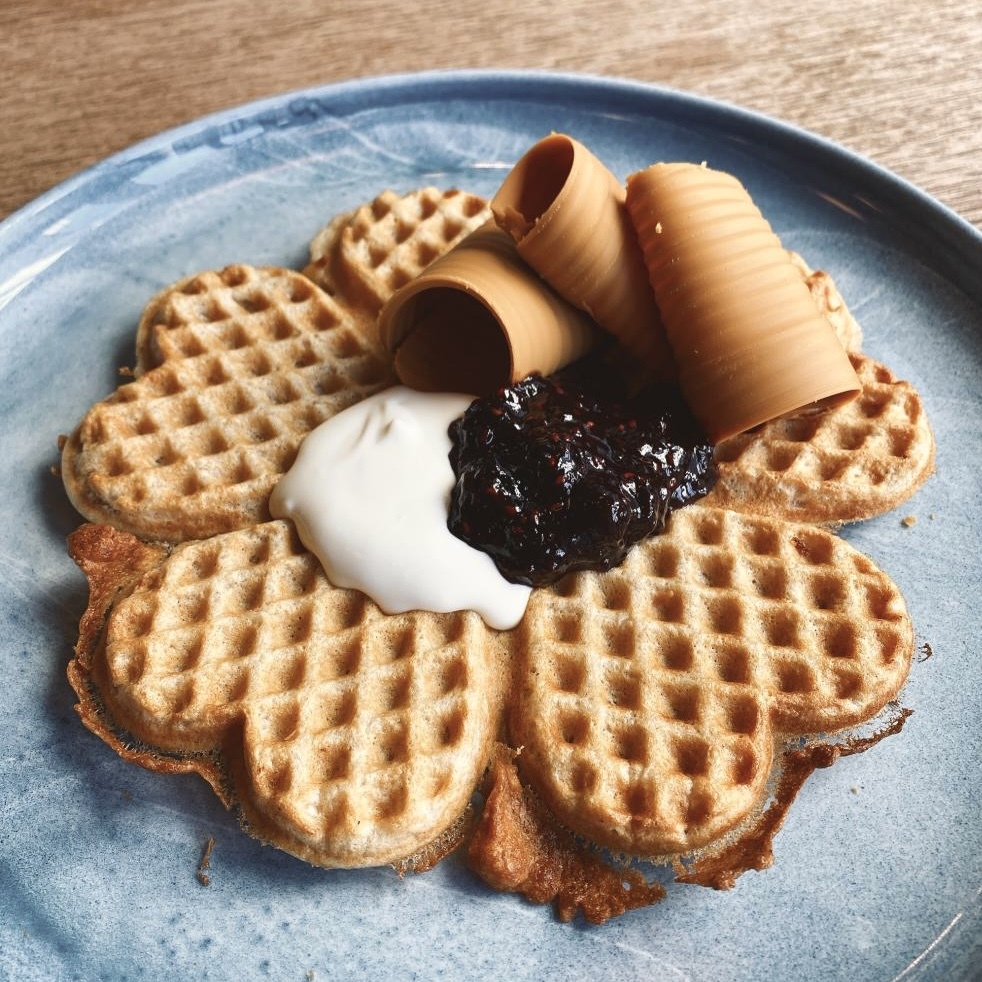 ノルウェーワッフルの魅力に惹かれて ebi : 大学5年生