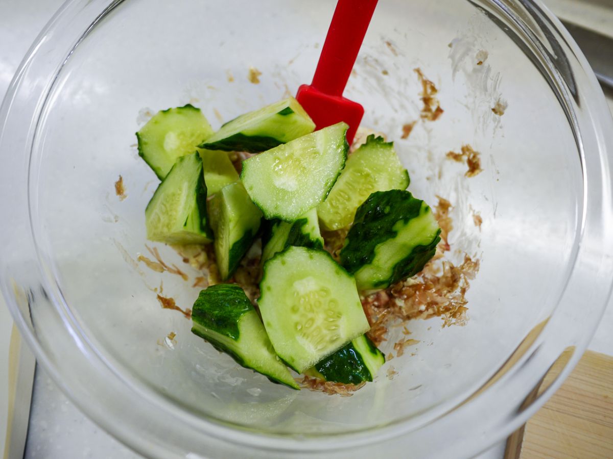 きゅうり1本が、クリームチーズとディルで「ご馳走サラダ」になるやつ - BOKUの簡単ンまい～ブログ