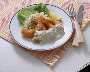 簡単！手作りタルタルソースでエビフライ