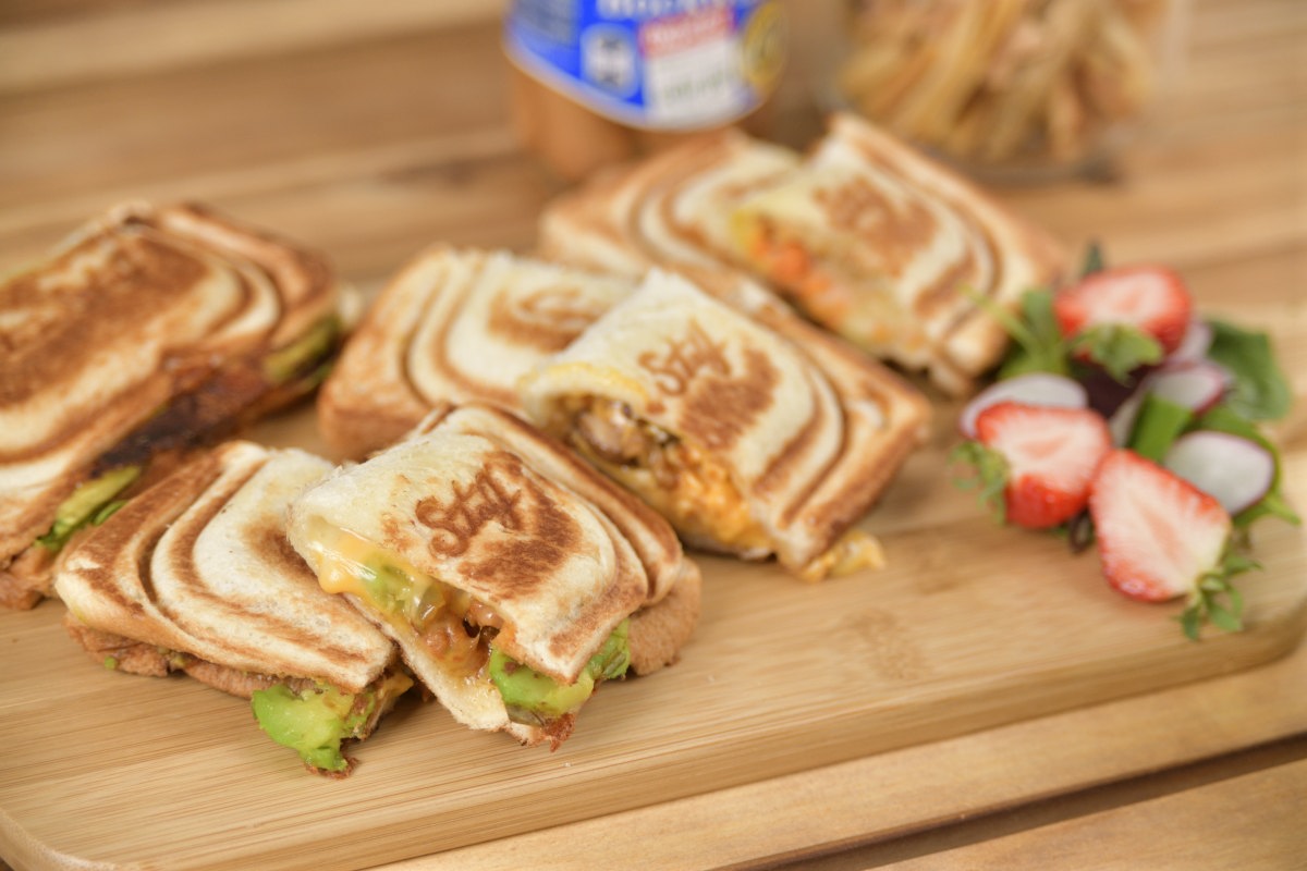 はさんで焼くだけ！ホットサンドメーカーで作るアツアツのスイーツレシピ暮らしニスタ