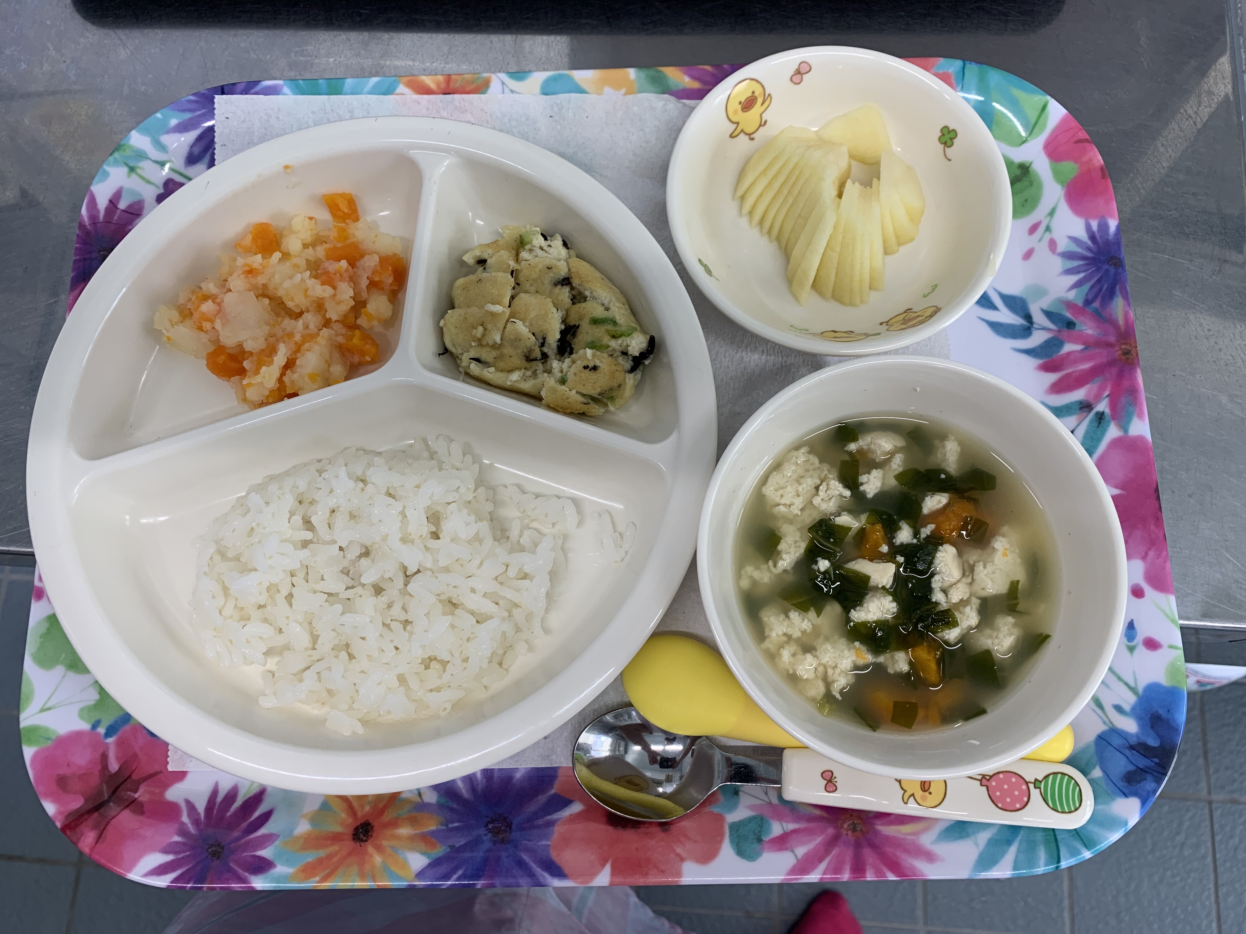 今日は豆腐ハンバーグ : かがやけ太陽の子