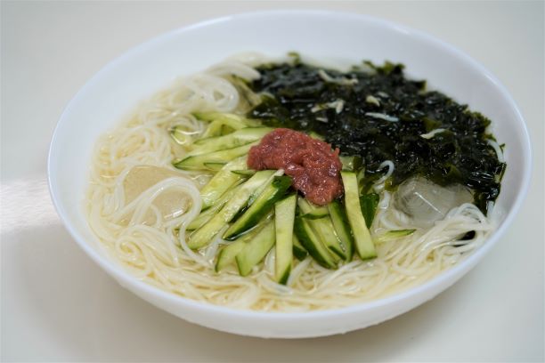 しっとり鮭わかめふりかけ