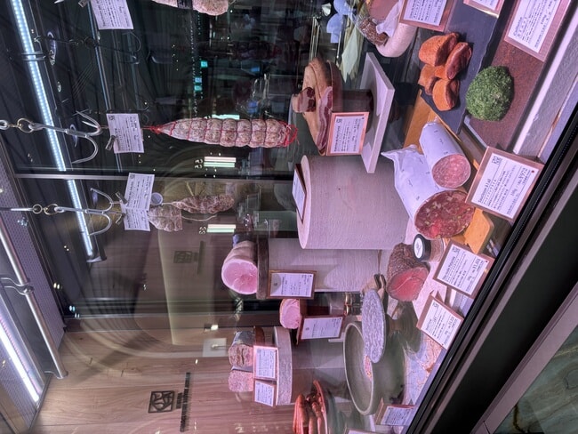 Charcuterie à Tokyoシャルキュトリ ア トキオ