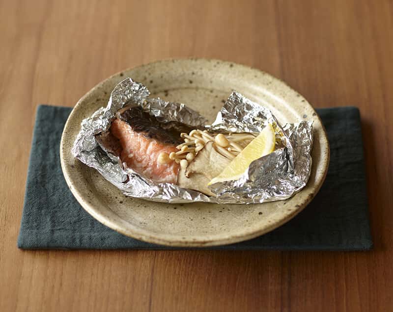 鮭の塩麹蒸し焼き