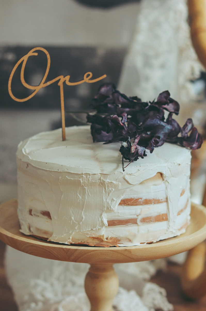 🚗🔥 クルマ好きさん必見！カスタムオーダーケーキ🚘🎂✨ 愛車がケーキの上に！？😍🎉 大好きな車をモチーフにした特別なバースデーケーキを作りました💖細部までこだわったデザインで、車好きの方にぴったりの一台 ？ です💡💨 今回のケーキはいつも遊びに行かせて