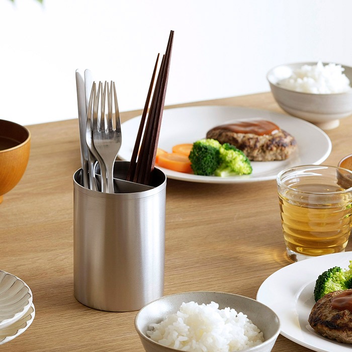 葬儀の時にご飯を炊いて箸を立てるのはなぜなの？中本葬祭