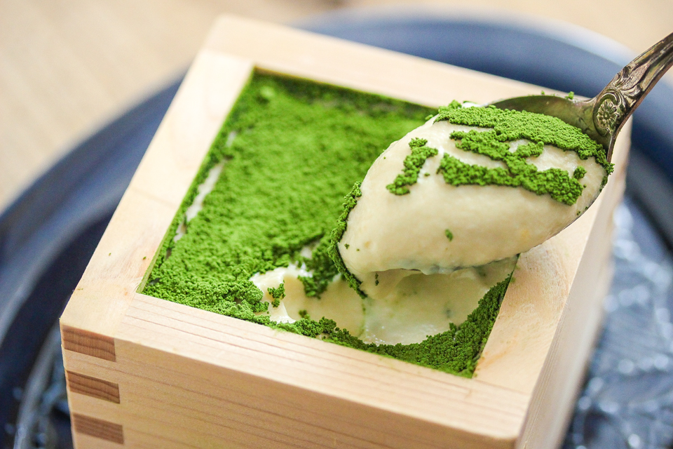 地中海料理バイブル：健康生き生きダイエット : おもてなしレシピ～本格派ティラミス R 042